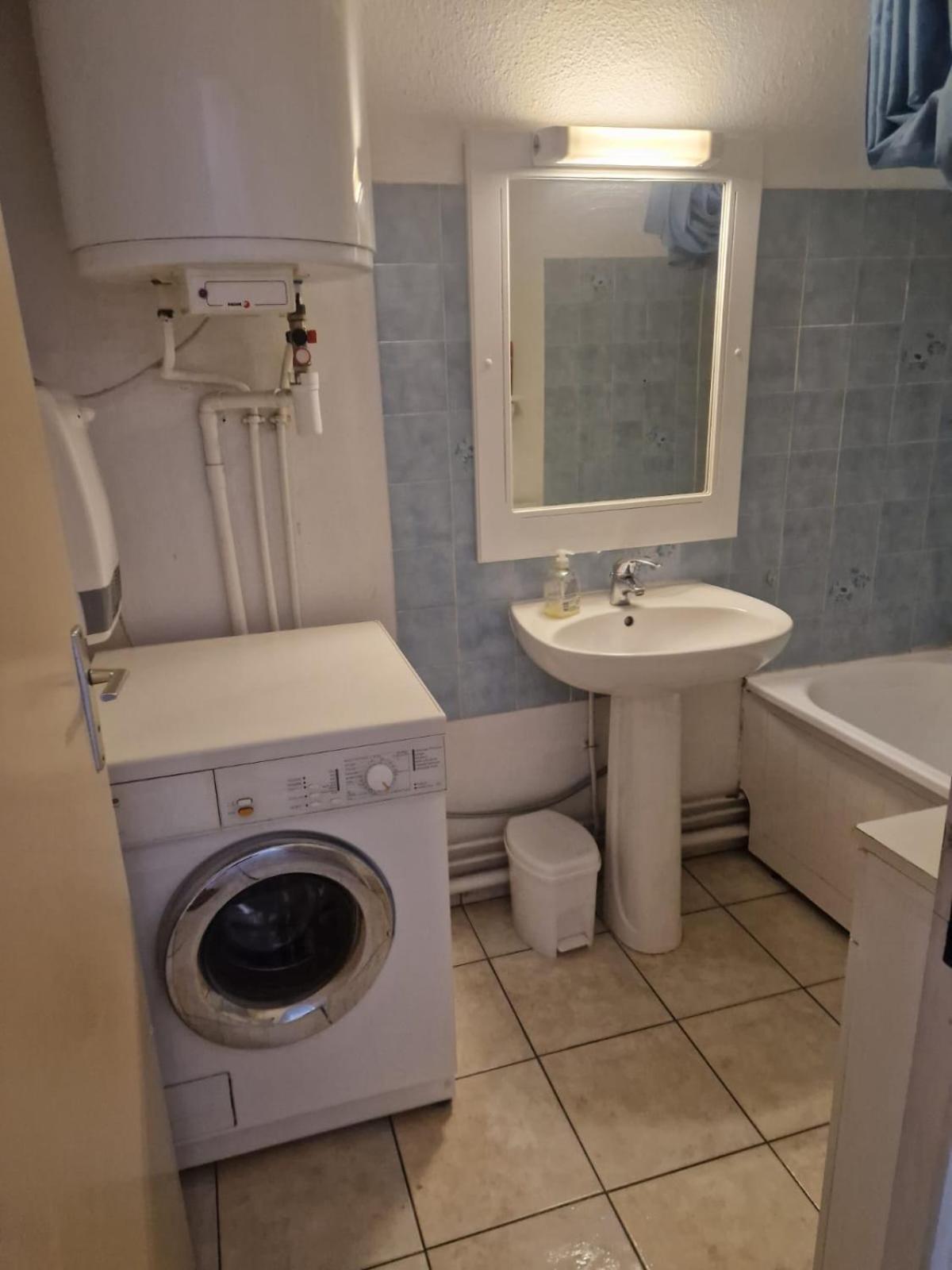 Appartement Le Lagon Bleu Loggia 6 Couchages Avec Piscine Fréjus